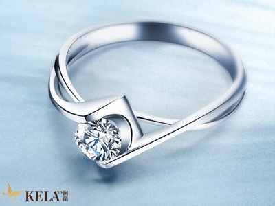 求婚一般用什么戒指